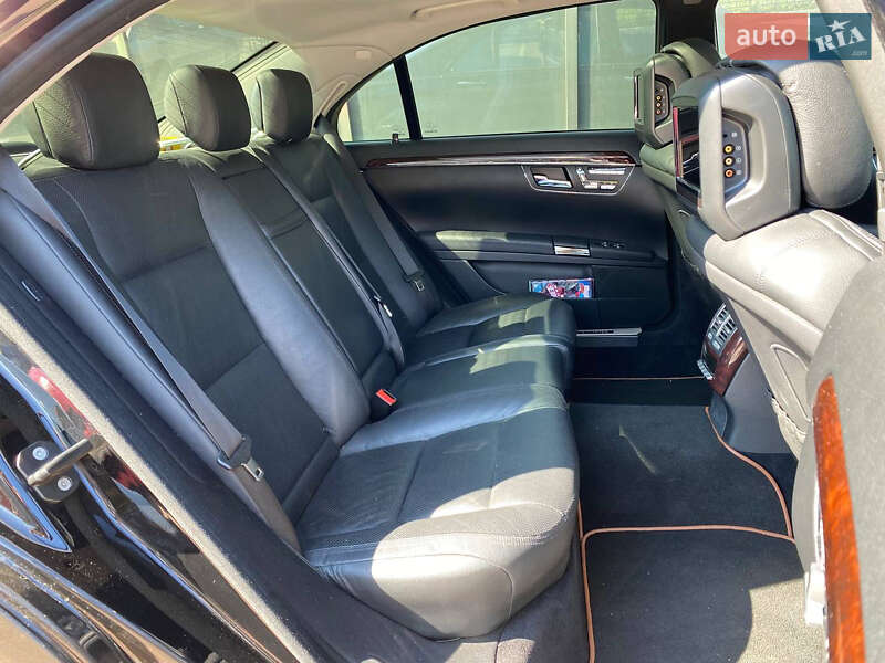 Седан Mercedes-Benz S-Class 2010 в Киеве