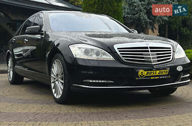 Седан Mercedes-Benz S-Class 2010 в Львове
