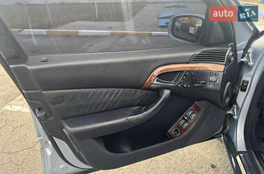 Седан Mercedes-Benz S-Class 2003 в 