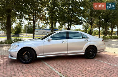 Седан Mercedes-Benz S-Class 2008 в 