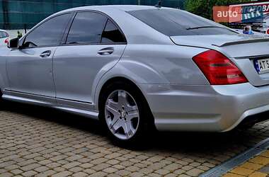 Седан Mercedes-Benz S-Class 2006 в 