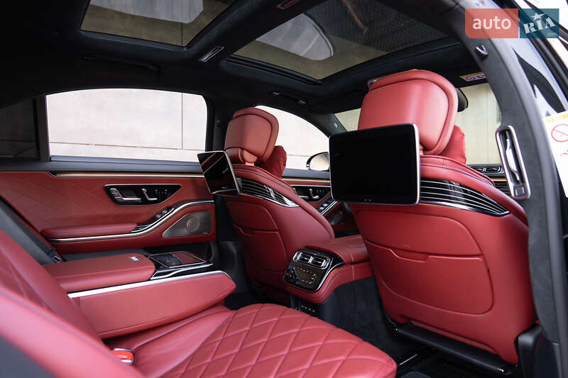 Седан Mercedes-Benz S-Class 2021 в Киеве
