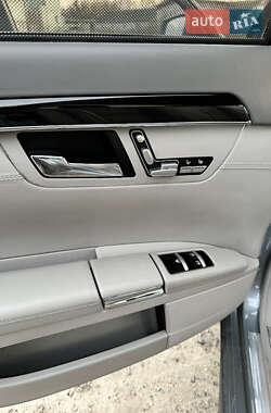 Седан Mercedes-Benz S-Class 2012 в 