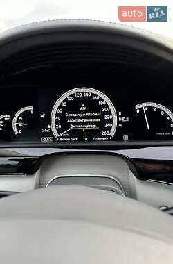 Седан Mercedes-Benz S-Class 2012 в 