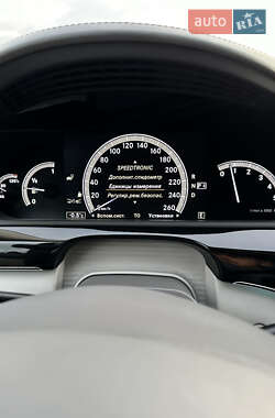 Седан Mercedes-Benz S-Class 2012 в 