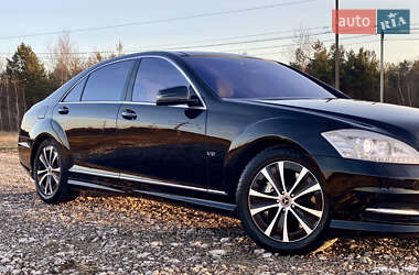 Седан Mercedes-Benz S-Class 2006 в 