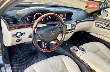 Седан Mercedes-Benz S-Class 2006 в 