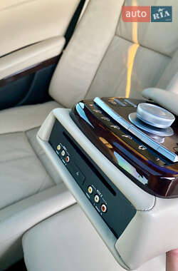 Седан Mercedes-Benz S-Class 2006 в 