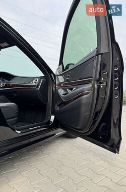 Седан Mercedes-Benz S-Class 2018 в 