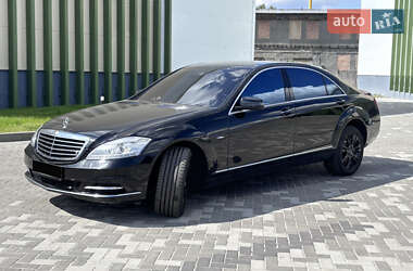 Седан Mercedes-Benz S-Class 2011 в 