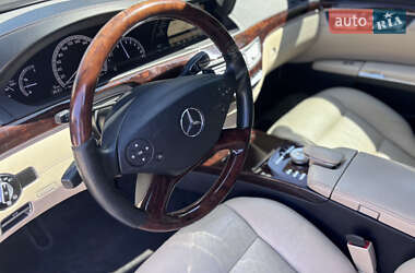 Седан Mercedes-Benz S-Class 2011 в 
