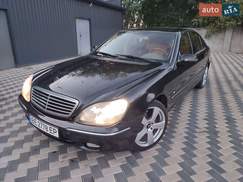 Mercedes-Benz S-Class 1999