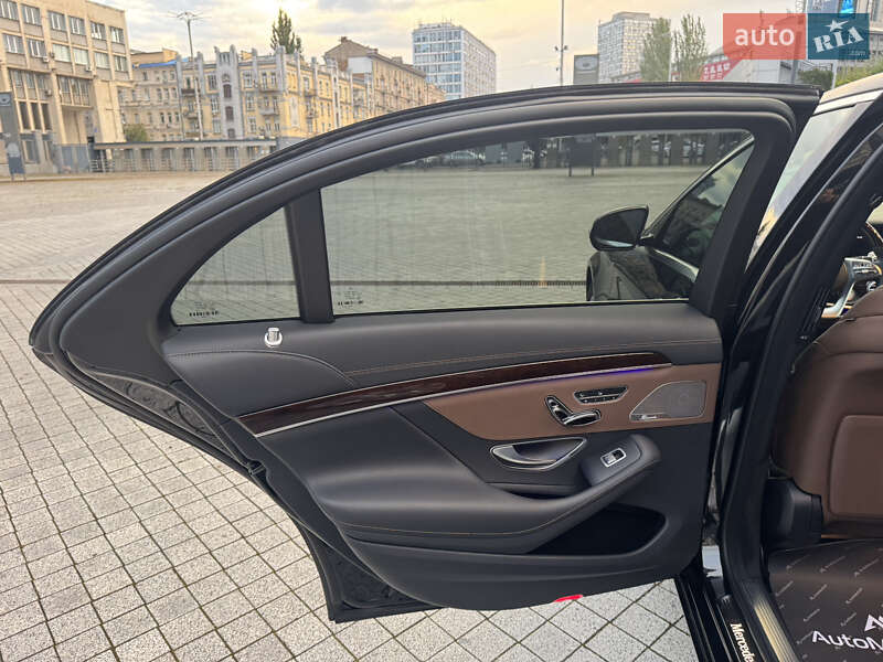 Седан Mercedes-Benz S-Class 2020 в Киеве