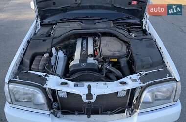 Седан Mercedes-Benz S-Class 1994 в 