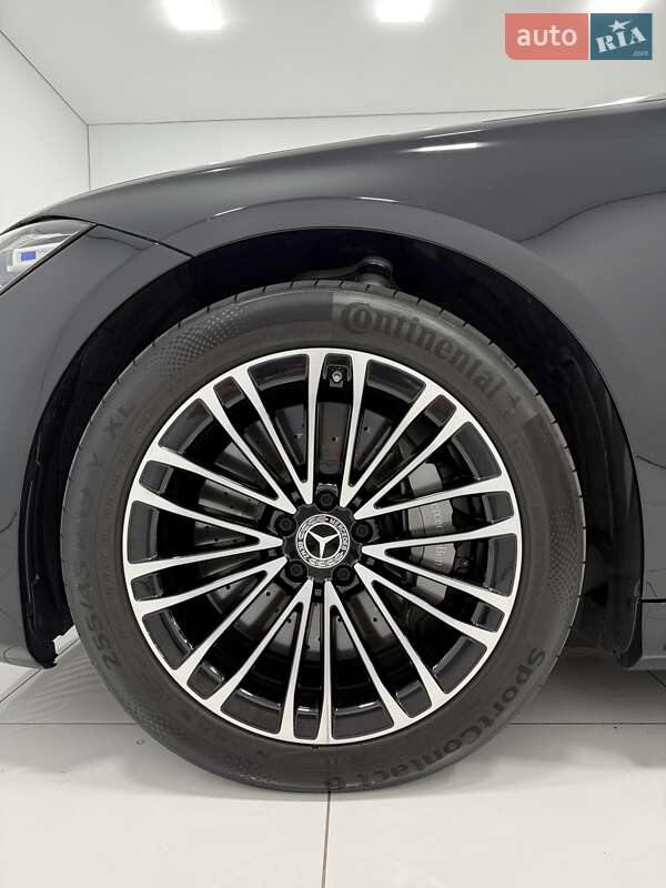 Седан Mercedes-Benz S-Class 2023 в Одесі