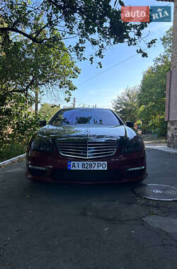 Седан Mercedes-Benz S-Class 2005 в 