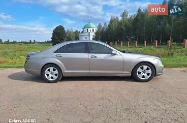 Седан Mercedes-Benz S-Class 2006 в 