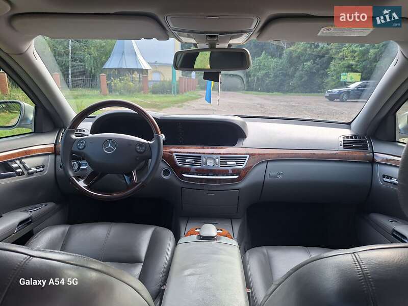 Седан Mercedes-Benz S-Class 2006 в Диканьке