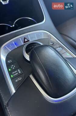Седан Mercedes-Benz S-Class 2013 в 