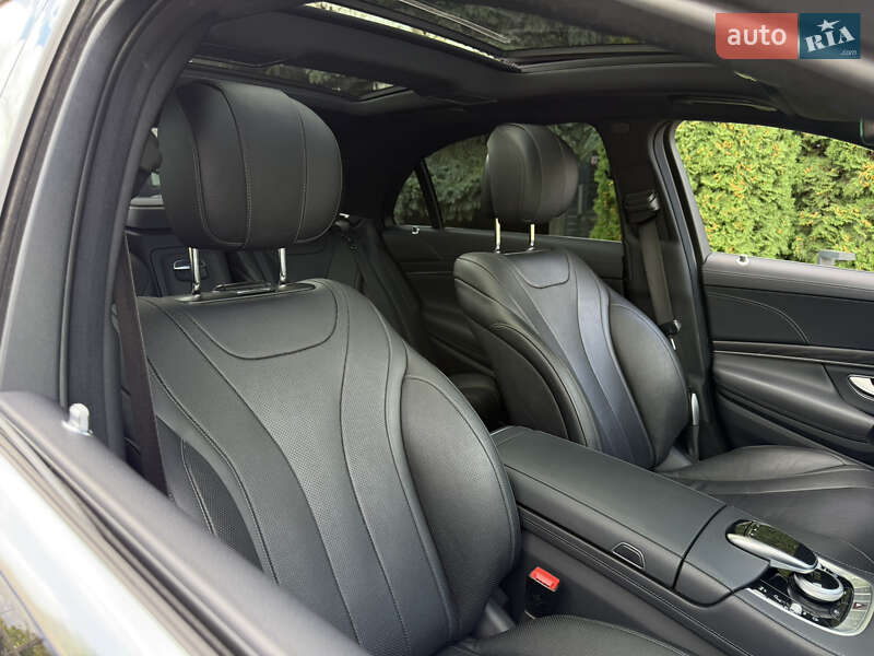 Седан Mercedes-Benz S-Class 2020 в Тернополе