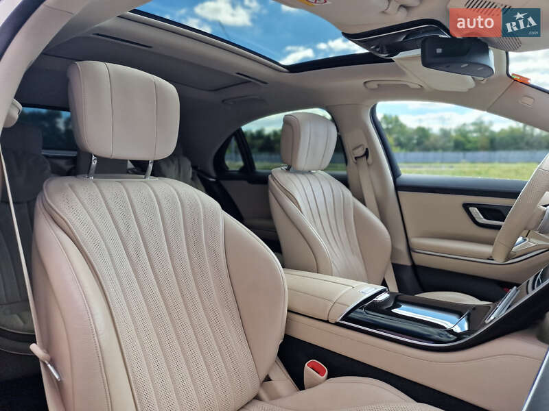 Седан Mercedes-Benz S-Class 2021 в Киеве