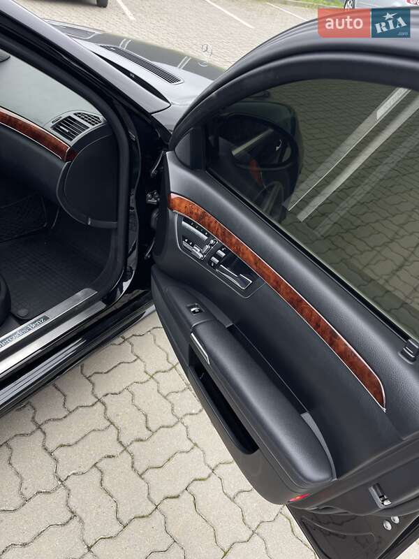 Седан Mercedes-Benz S-Class 2008 в Львове