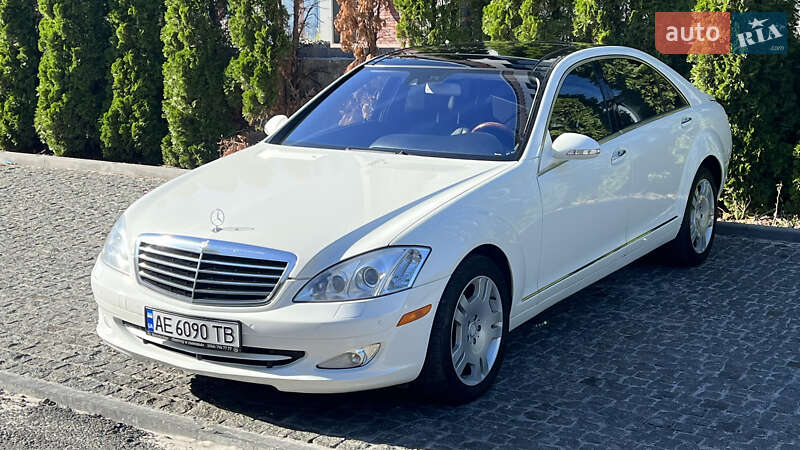 Седан Mercedes-Benz S-Class 2008 в Днепре