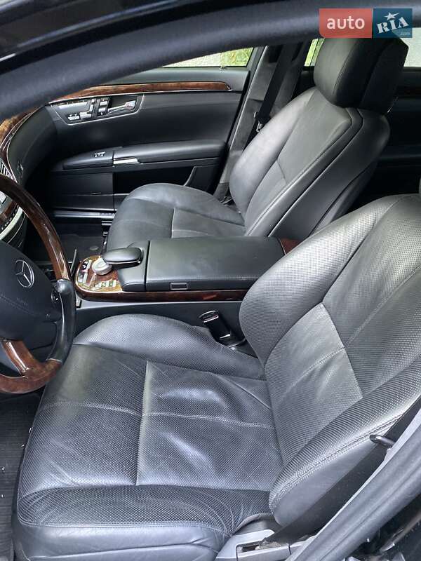 Седан Mercedes-Benz S-Class 2006 в Одессе