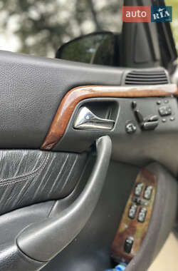 Седан Mercedes-Benz S-Class 1999 в 