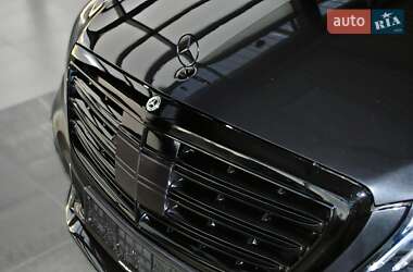 Седан Mercedes-Benz S-Class 2019 в 