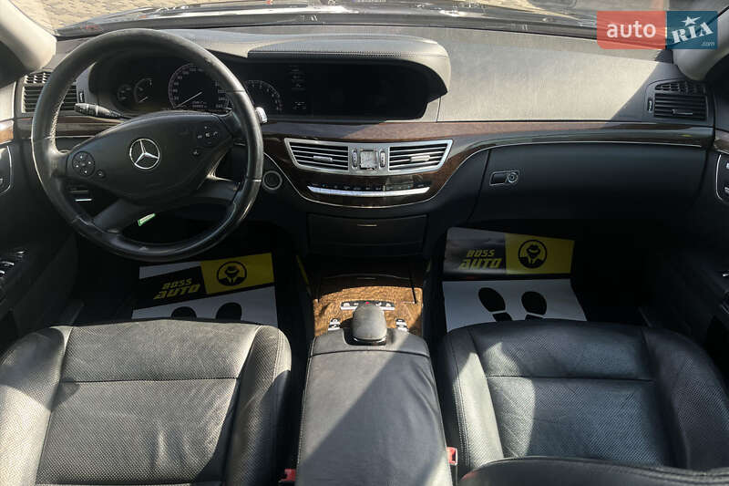 Седан Mercedes-Benz S-Class 2011 в Мукачево