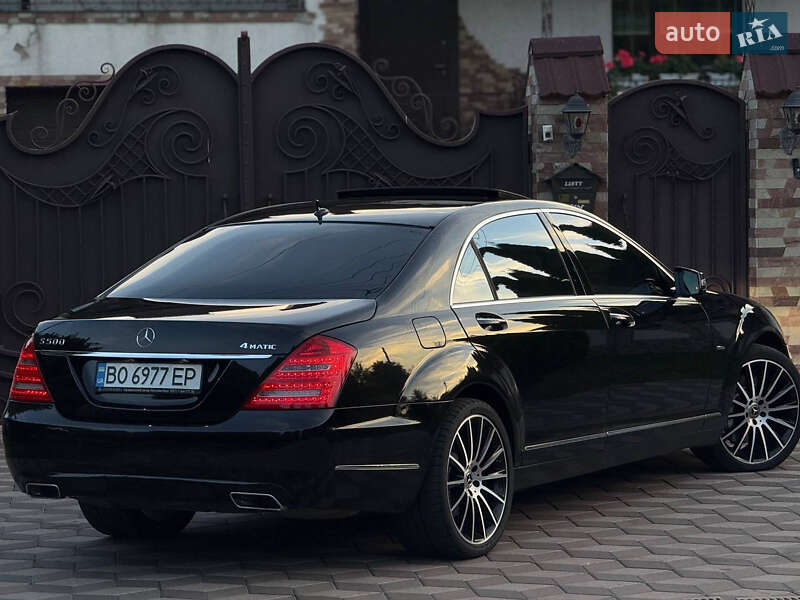 Седан Mercedes-Benz S-Class 2011 в Чернигове