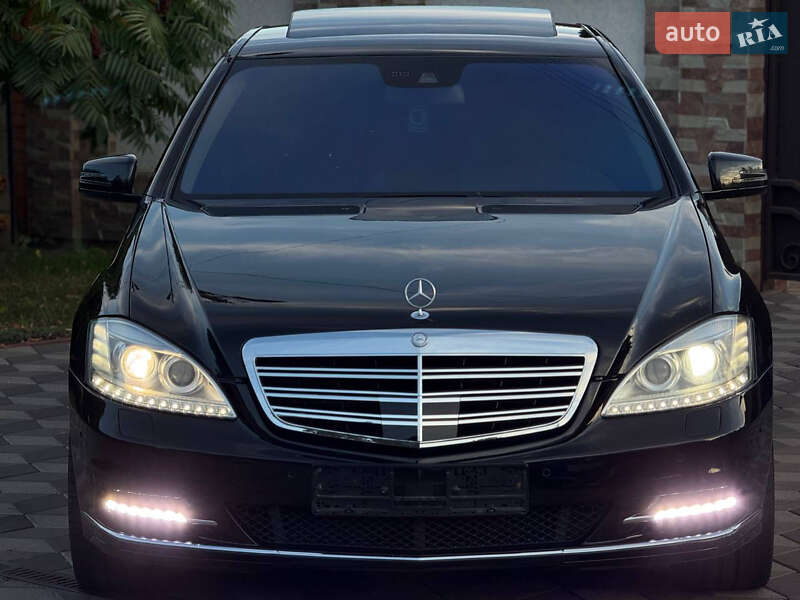 Седан Mercedes-Benz S-Class 2011 в Чернигове