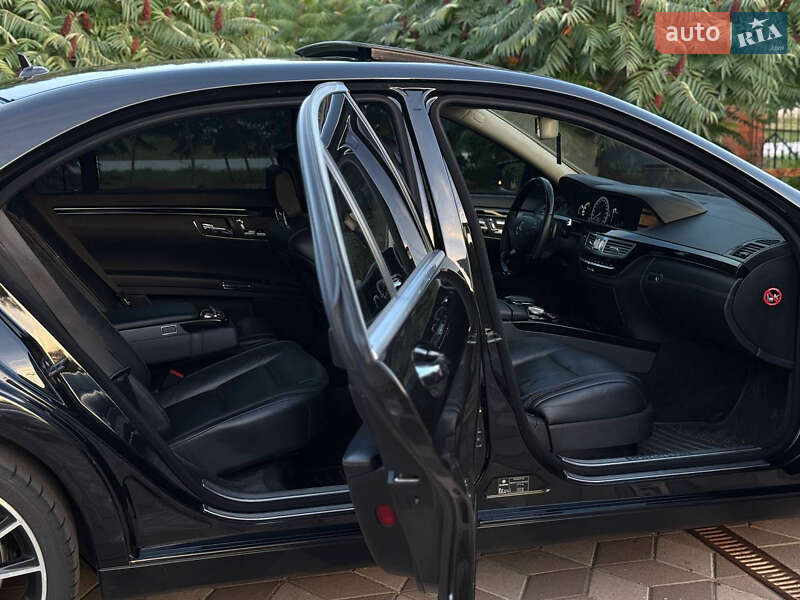Седан Mercedes-Benz S-Class 2011 в Чернигове