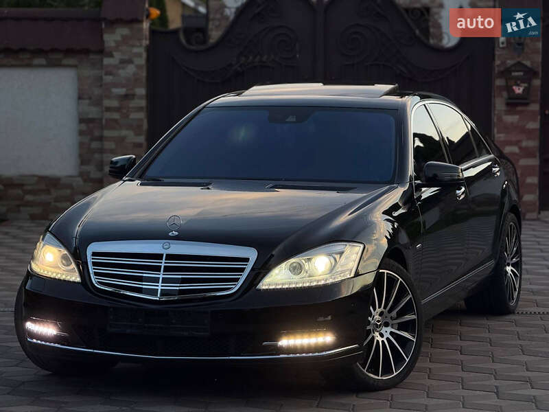 Седан Mercedes-Benz S-Class 2011 в Чернигове