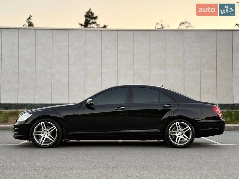 Седан Mercedes-Benz S-Class 2012 в Киеве