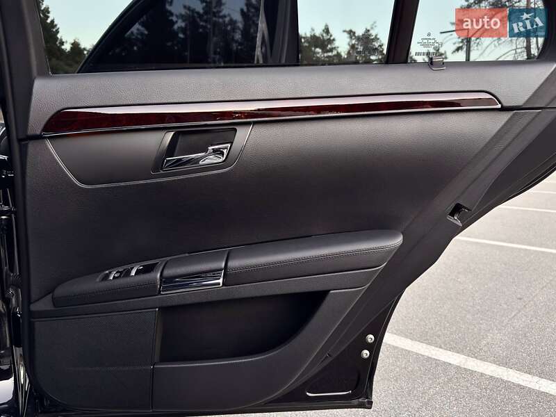 Седан Mercedes-Benz S-Class 2012 в Киеве