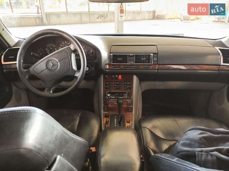 Седан Mercedes-Benz S-Class 1993 в Ровно