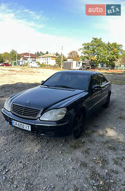 Седан Mercedes-Benz S-Class 2000 в Умані