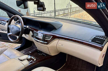 Седан Mercedes-Benz S-Class 2011 в 