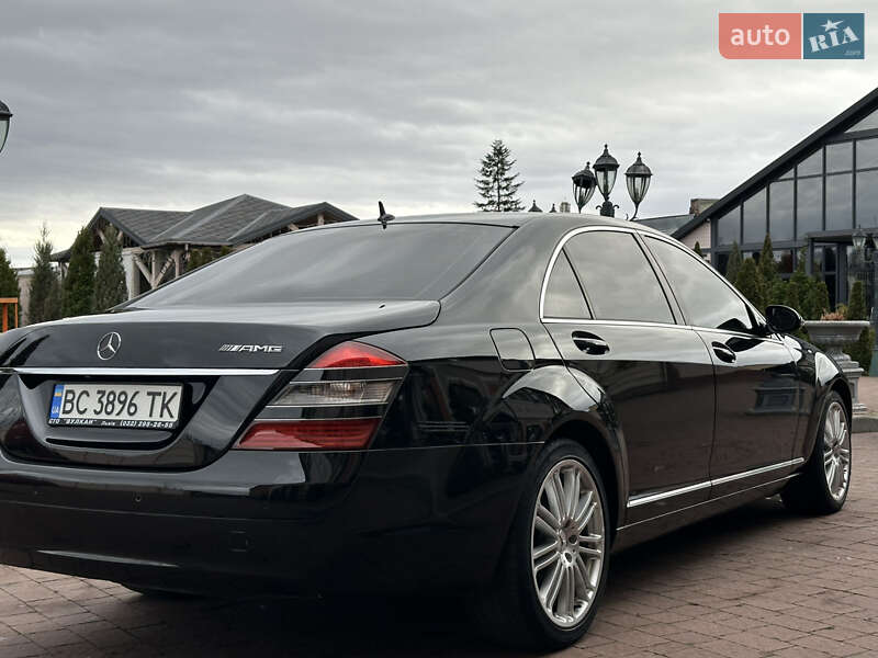 Седан Mercedes-Benz S-Class 2006 в Львове