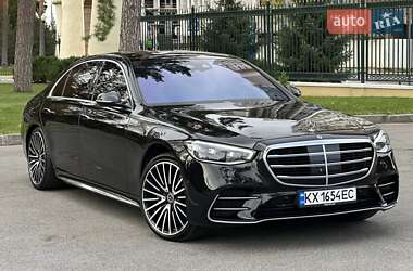 Седан Mercedes-Benz S-Class 2021 в 