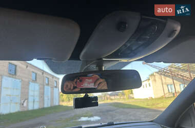 Седан Mercedes-Benz S-Class 2005 в 
