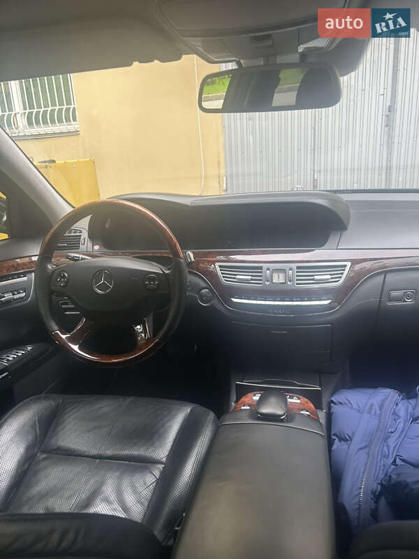 Седан Mercedes-Benz S-Class 2007 в Киеве