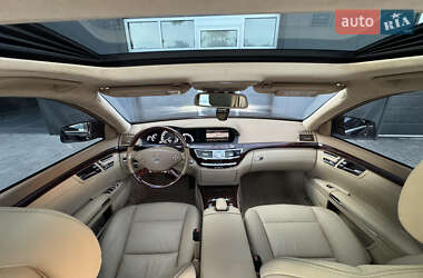 Седан Mercedes-Benz S-Class 2011 в 