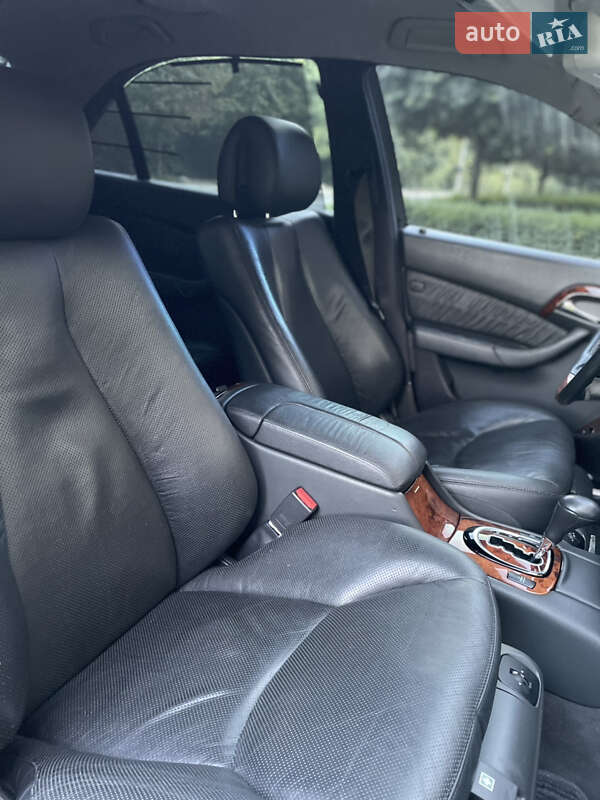 Седан Mercedes-Benz S-Class 2003 в Киеве