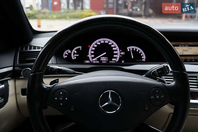 Седан Mercedes-Benz S-Class 2012 в Львові