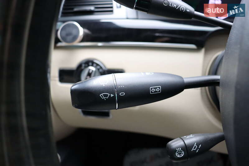 Седан Mercedes-Benz S-Class 2012 в Львові