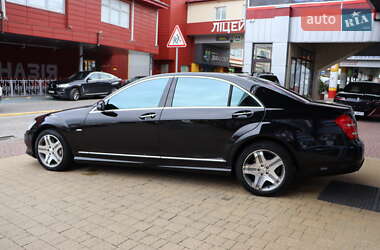 Седан Mercedes-Benz S-Class 2012 в 