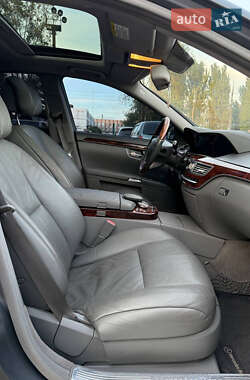 Седан Mercedes-Benz S-Class 2006 в 
